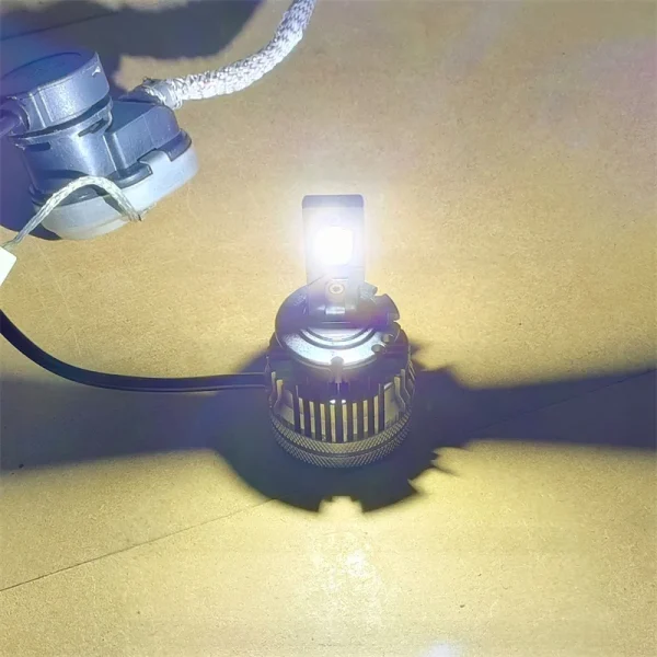 Set 2 Becuri LED D2S Far Auto CANBUS Fara Eroare PLUG & PLAY 90W 20000LM 6000K Alb Rece - imagine 3