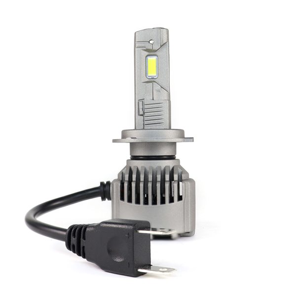 Set 2 Becuri LED H7, LuxCore C60 +700% 120w Plug & Play Canbus - imagine 4