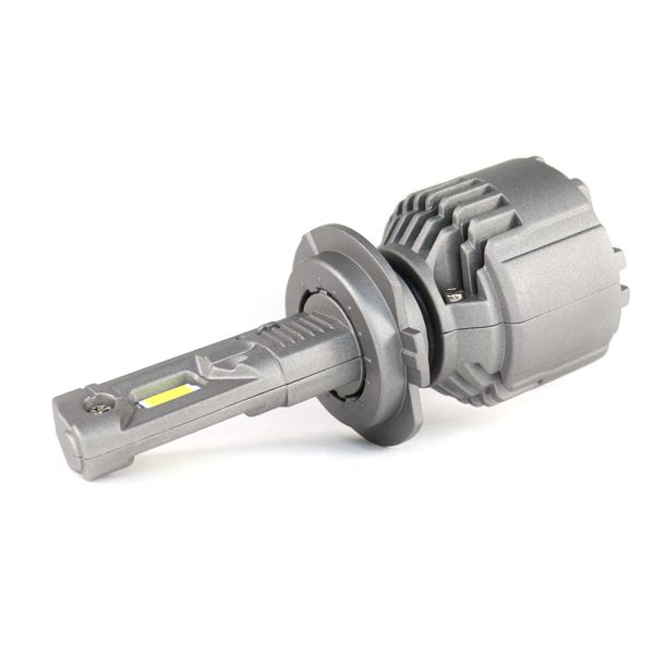 Set 2 Becuri LED H7, LuxCore C60 +700% 120w Plug & Play Canbus - imagine 3
