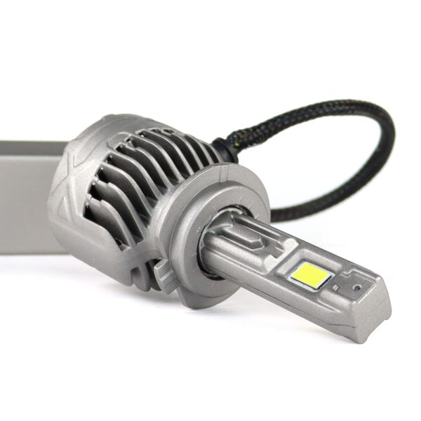 Set 2 Becuri LED H8 H9 H11, LuxCore C85 +800% 120w Plug & Play Canbus - imagine 3